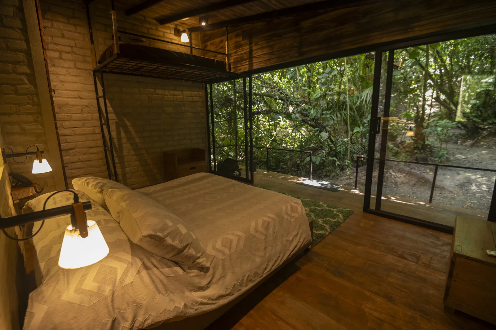 EcoSuites: Inmersión Total en la Naturaleza.